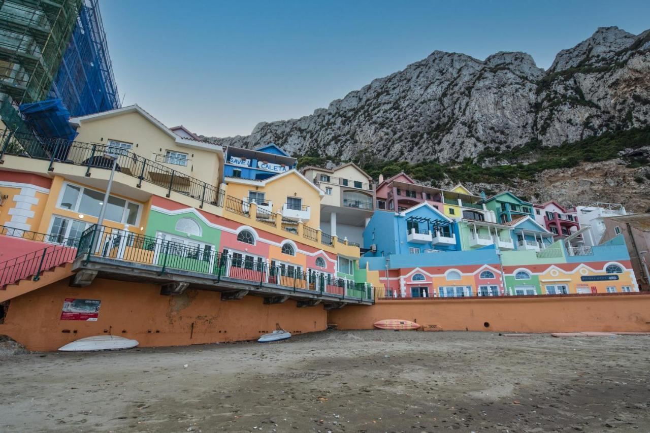 Beachfront Maisonette Gibilterra Esterno foto